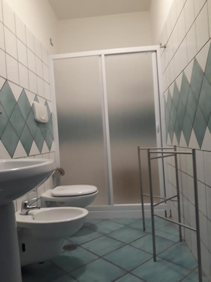Villa In Villaggio Порто Чезарео Екстериор снимка